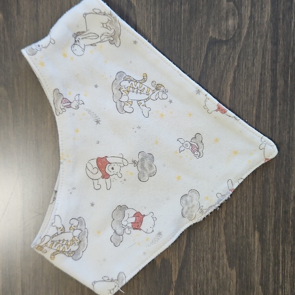 Disney Baby Winnie the Pooh Apron Bib Set (3 pcs) - Picture 7 of 8